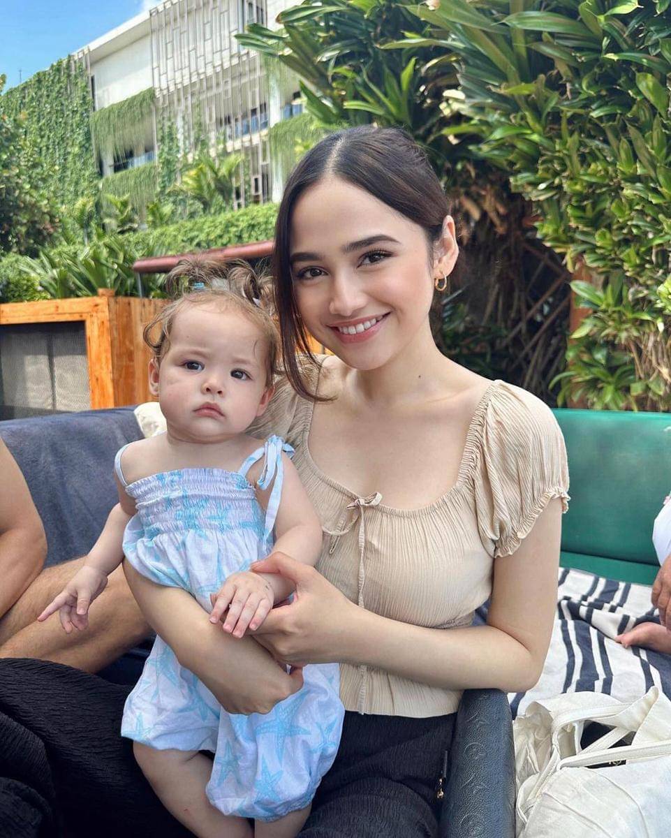 Instagram.com/syifahadju